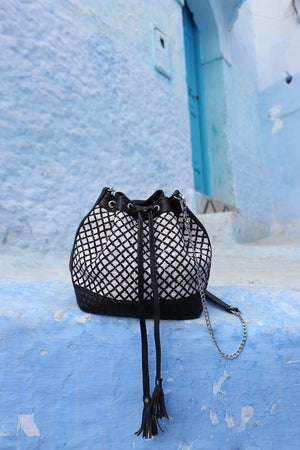 Camelia Crossbody Bag in Noir